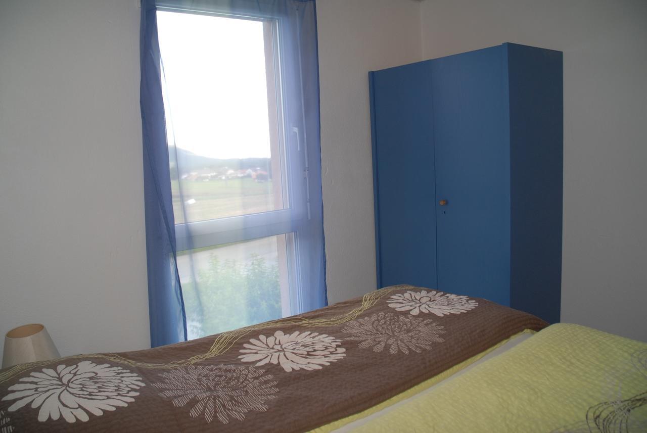 Appartment Aux Lilas Les Geneveys-sur-Coffrane Dış mekan fotoğraf